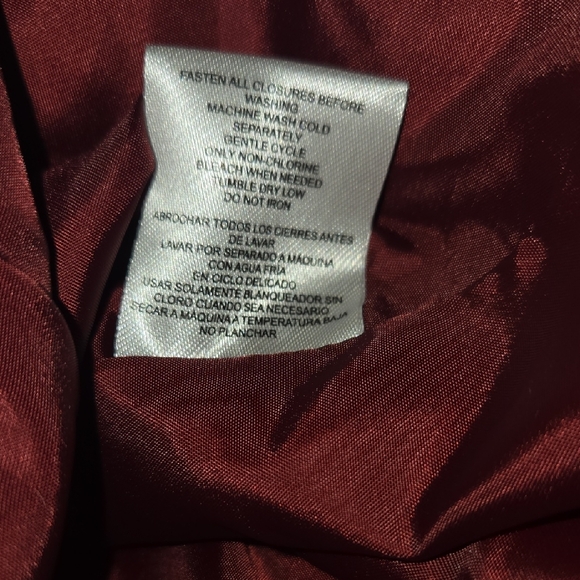 Lands' End Women's Burgundy Puffer Coat - Picture 12 of 15